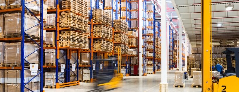 Is RFID Becoming Essential in Canadian Logistics Hubs? 1 storage left image with text